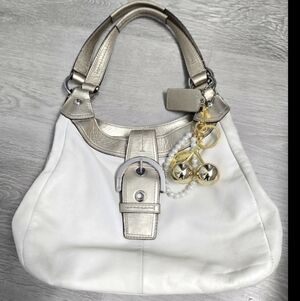 COACH SOHO LYNN SHOULDER BAG.
